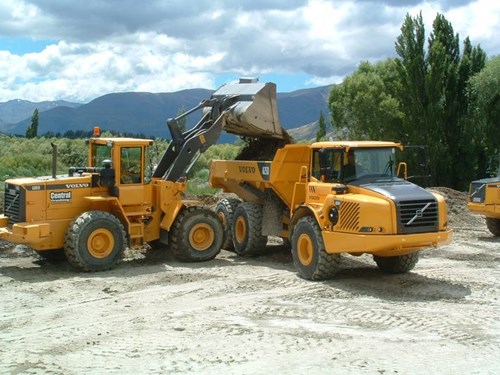 Volvo wheel loader and articulated dump truck sold by Titan Plant Services